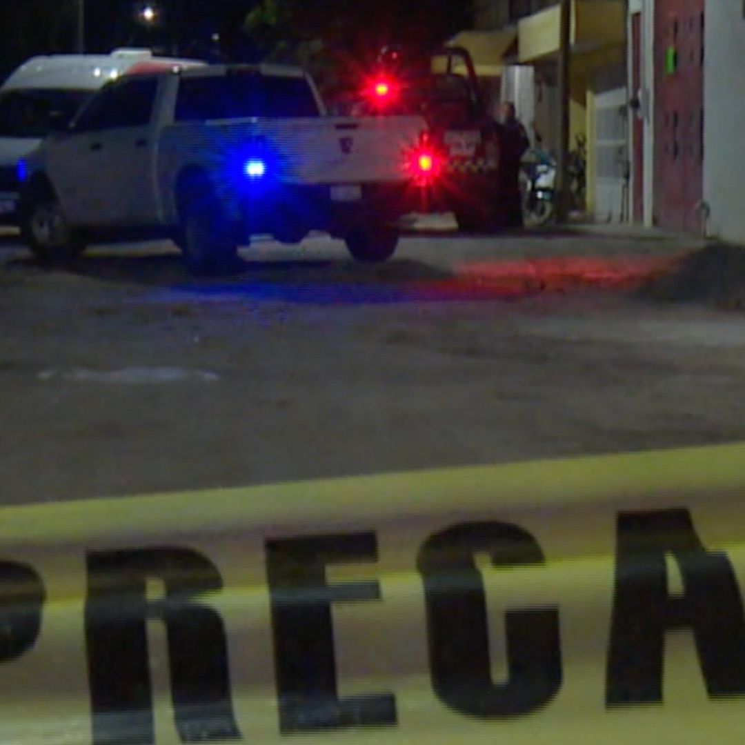 Asesinan a Balazos a Joven de 21 Años Cuando Arreglaba una Llanta de su Moto en León, Guanajuato.